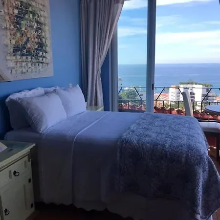 Casa Isabel A Boutique Hilltop Inn-3