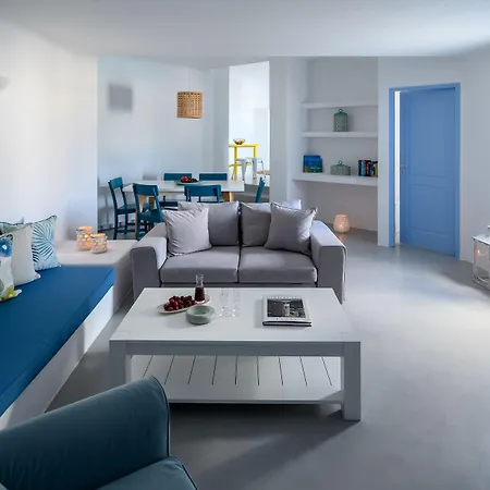 Este Luxury Suites-3