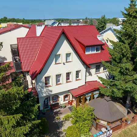 Dworek Familijny-3