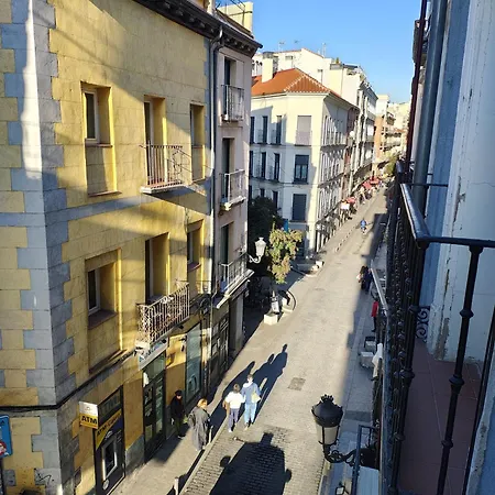 Hostal Jq Madrid 1-2