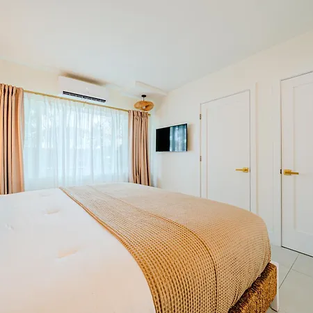Green Island Inn-2