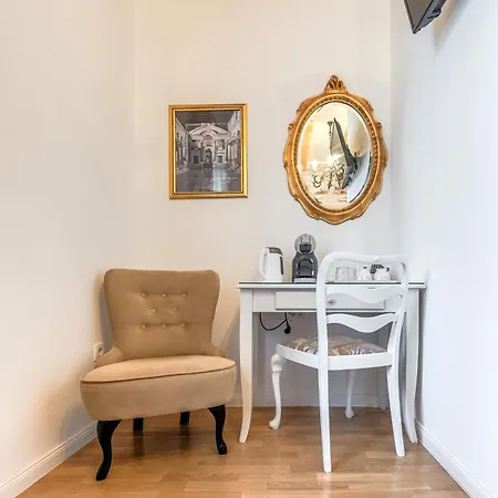 Le Monde - Vintage Accommodation-3