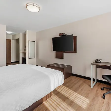 Quality Inn Orleans-2