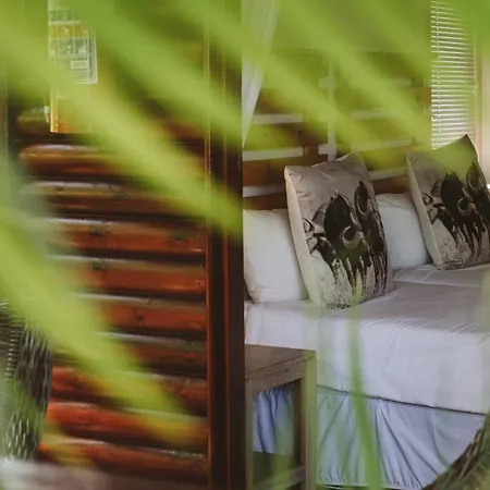 Monzi Safari Lodge-3