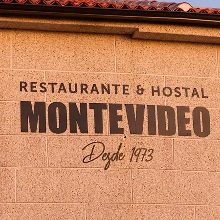 Hostal Montevideo beachfront-2