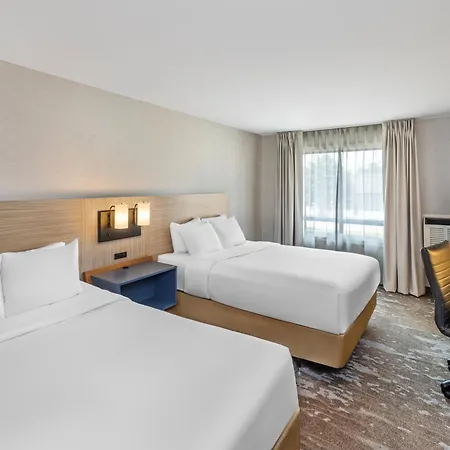 Comfort Inn Saskatoon Centre-3