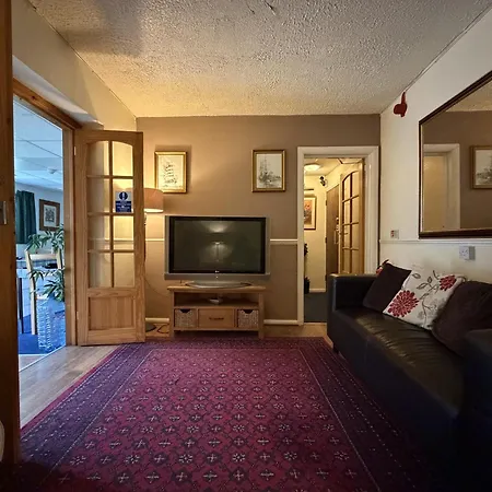 Charde Guest House-2
