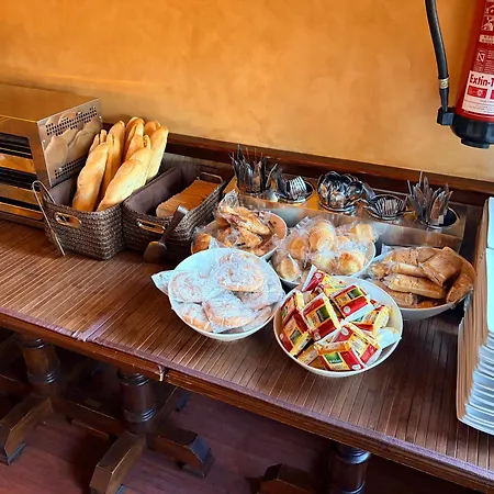 Hostal Juan Carlos-3