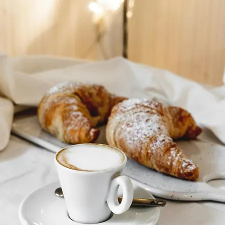 Suites 44 Via Cicerone - Guesthouse close to Vaticano, San Pietro, Castel Sant'angelo-2