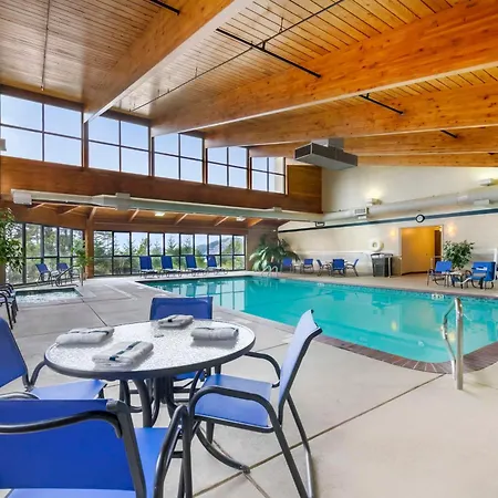 Best Western Plus Agate Beach Inn-2