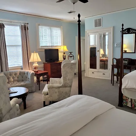 The Morehead Inn-3