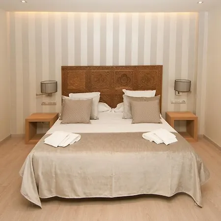 Serennia Exclusive Rooms-3