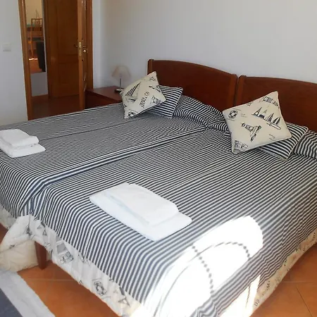 Tavira Garden Apartment-3