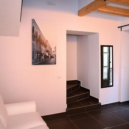 B&B Thule-3