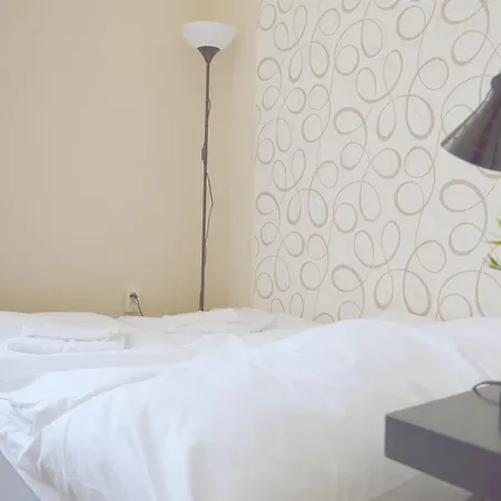 Synagogue Central Guest House-2