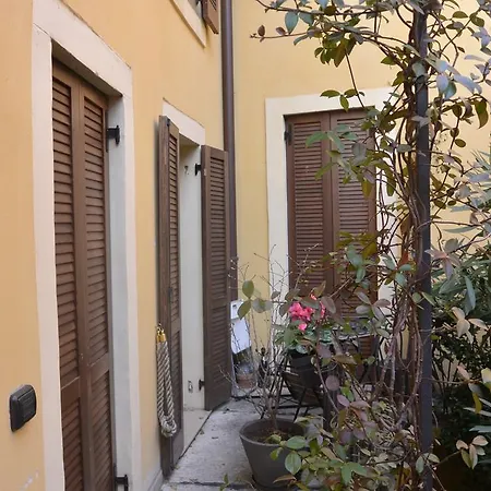 Arena Inn B&B-2