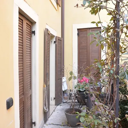 Arena Inn B&B-3