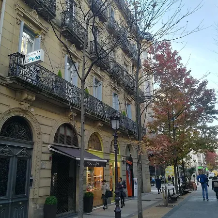 Pension La Perla-3