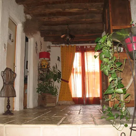 La Croix De Camargue-2