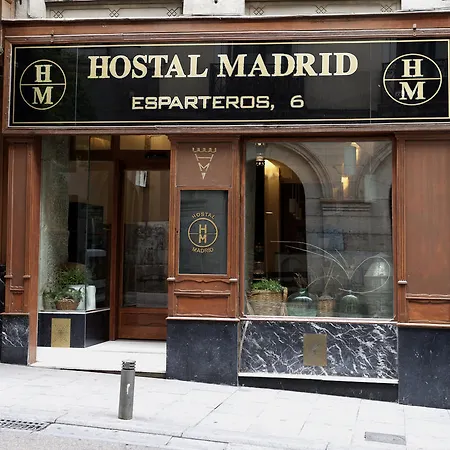 Hostal Madrid-3