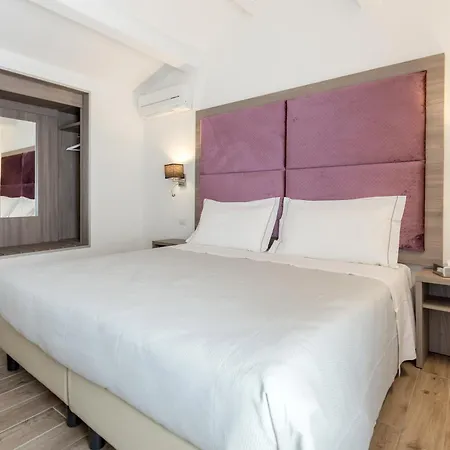 Apollo Guest House-2