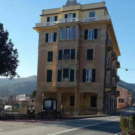 Albisola Bed And Breakfast-3
