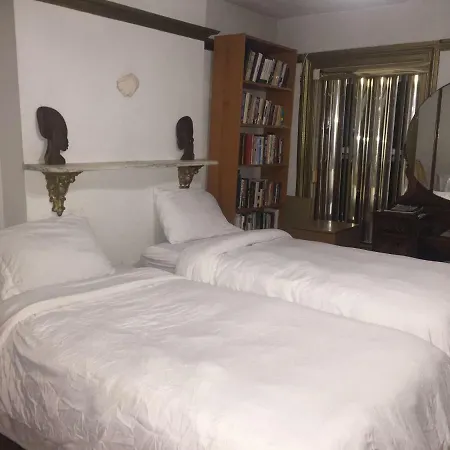 Illumination Bed & Breakfast-2