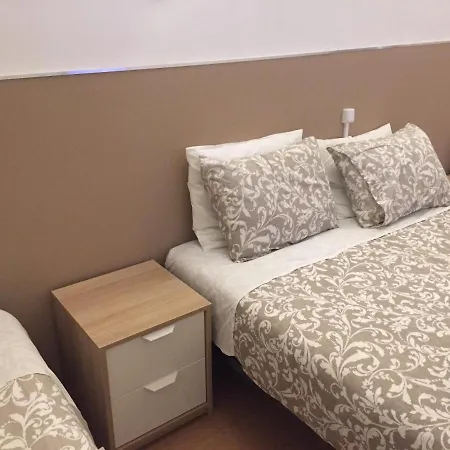 Lira Guest House B&B-3