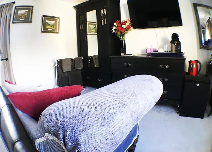 Hillside Bed And Breakfast