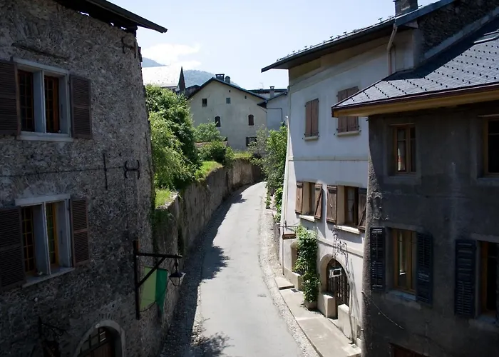 Au Cheval Blanc - Appartements Et Chambres D'Hotes