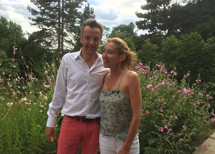 Denis&Virginie - château à pied - parking gratuit
