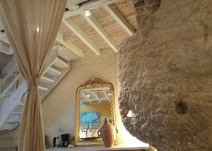 Troglodyte Loft