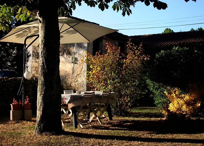 Au Relais de Nèche.