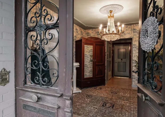 Art Deco Villa Mon Abri Bnb
