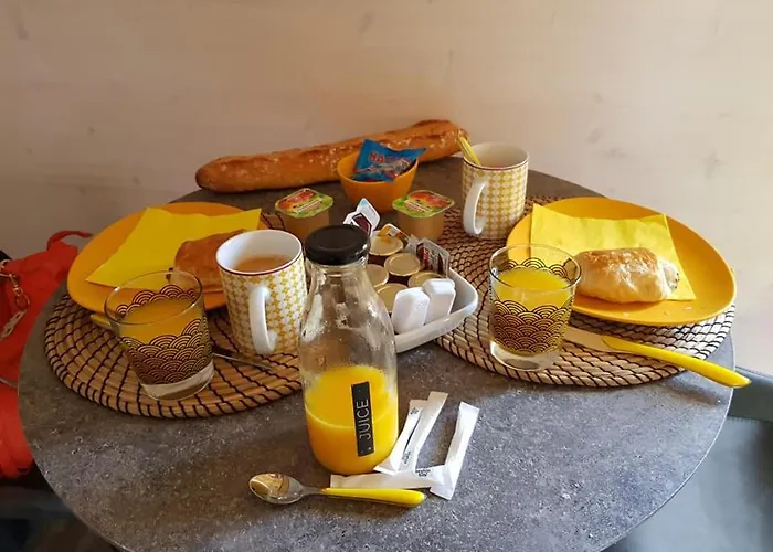 Les nuits insolites de la mothe - hébergement en bulle ou tiny house avec spa privatif