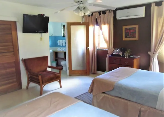 Mynt Retreat Bed & Breakfast