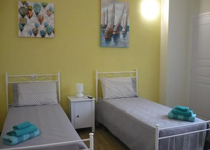 B&B Excelsior