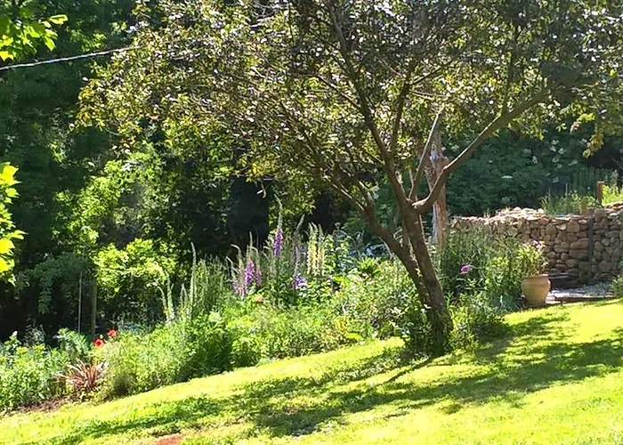 Maison et Jardin Talinou