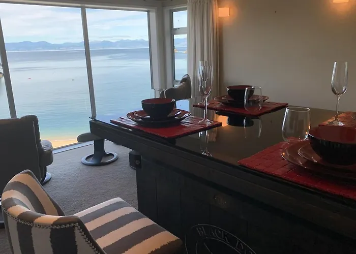 Kaiteriteri Retreat