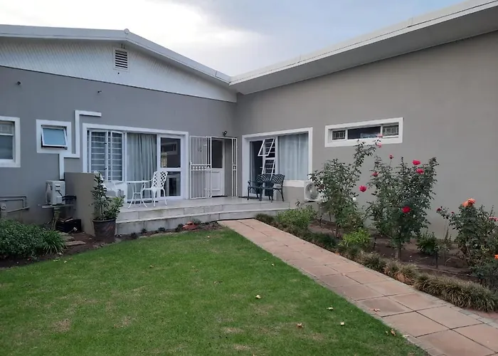 Dennecres4Guestrooms