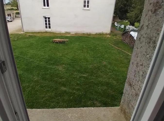 Suite privée indépendant dans ancien pigeonniet