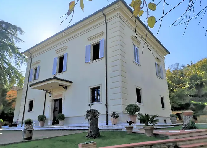 Maison Tuscany Bed&Breakfast