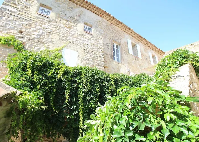 La Maison des Vendangeurs - TABLE D'HÔTES le soir du jeudi au lundi - Jacuzzi - Balnéo SPA - ACCES Piscine pour chambre Grafitti et chambre La Tour