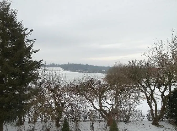 Stenhoj Bed And Breakfast, V. Jette Og Marius