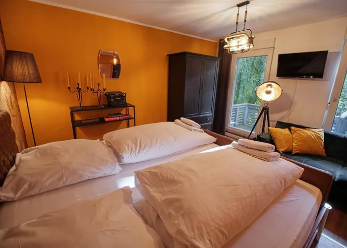 Three B'S Bed And Breakfast