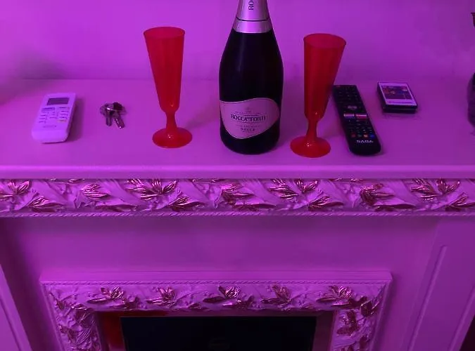 B&B LA REGGIA DI RIHANNA spa