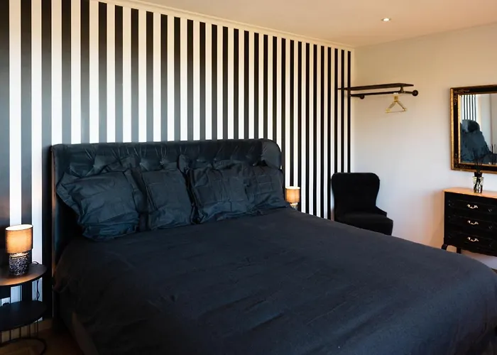 Cocoon-Chambre D'Hotes