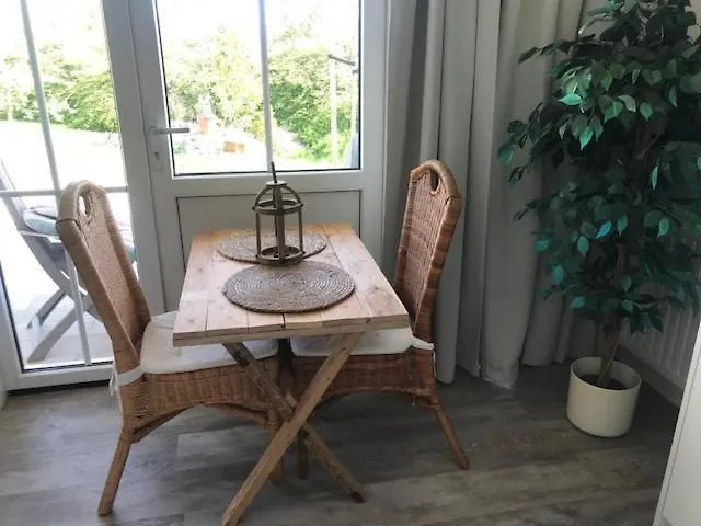 Luxe Prive-Kamer - Studio In Villa Aan Zee, Dishoek, Vernieuwd