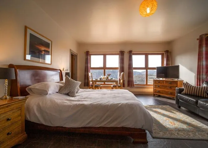 Kirkaig Lodge