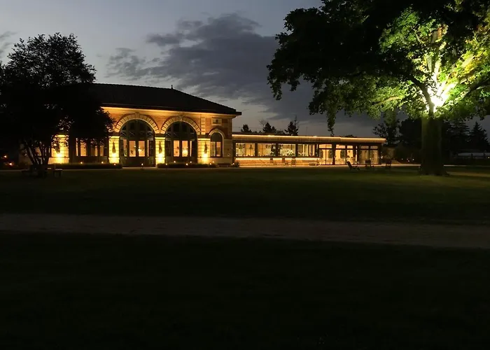 Orangerie De Chatel-Selection Figaro & Elle Magazine